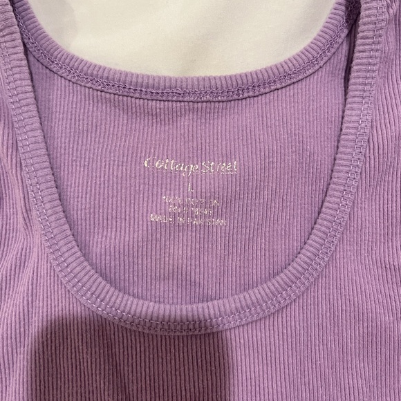 lilac tank top - Picture 3 of 3